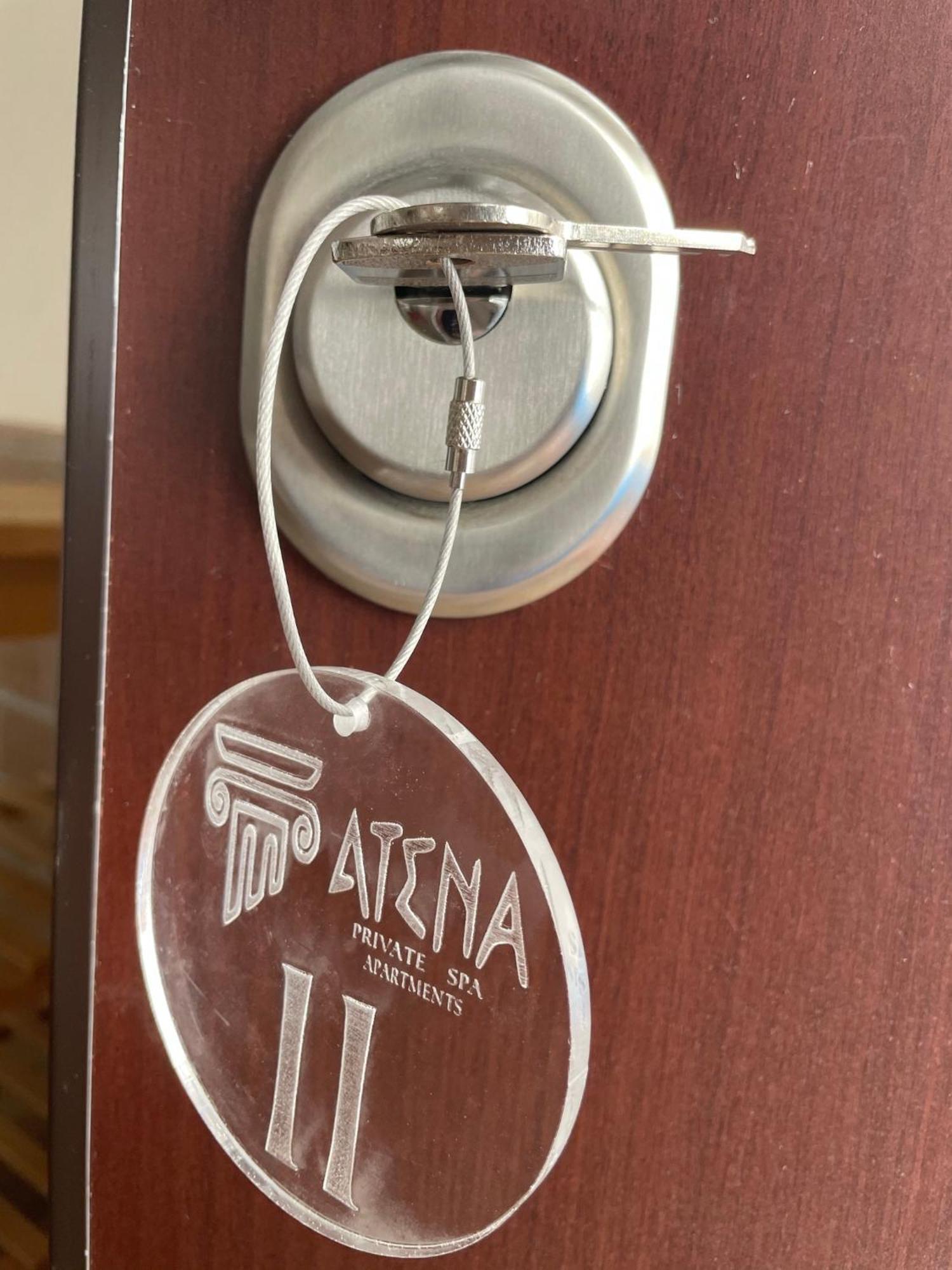 Atena B&B Apartments Platino San Silvestro  Buitenkant foto